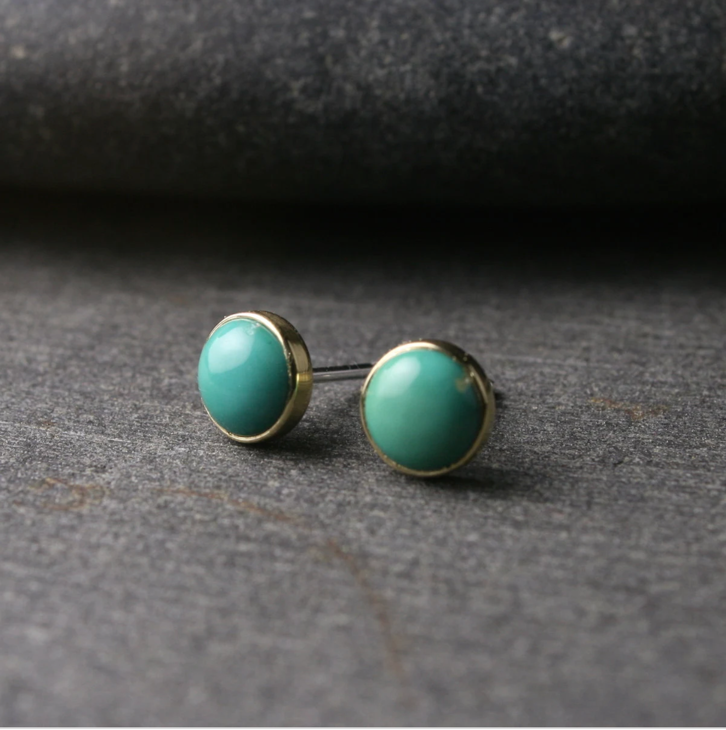 Untreated natural 6mm turquoise studs set in 18k yellow gold