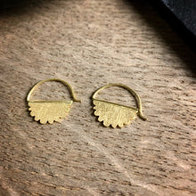 Load image into Gallery viewer, two scalloped edge cloud earrings in solid 18k yellow gold
