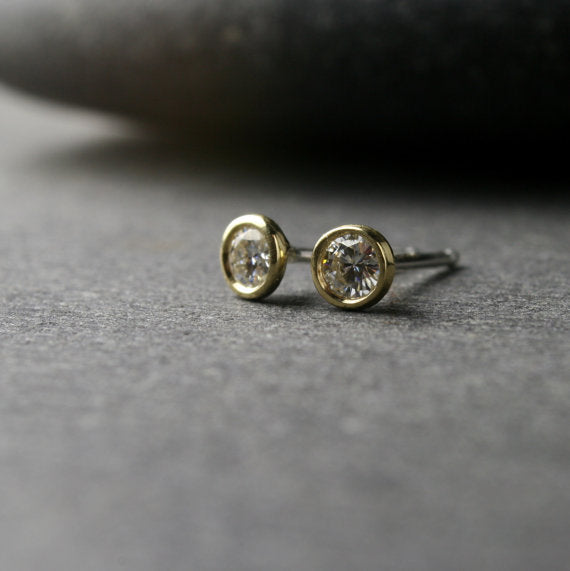 18k yellow gold bezel set earrings with 3mm Moissanite stones