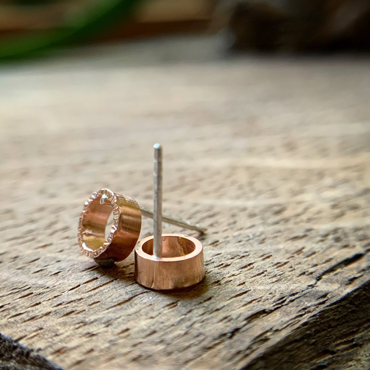 Tiny hammered rose gold open circle earrings